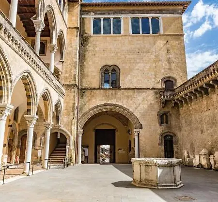 Alloggi Turistici Ai Due Cedri Casa di campagna Capranica