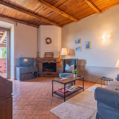 Ai Due Cedri Casa di campagna *