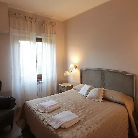Alloggi Turistici Ai Due Cedri Casa di campagna *