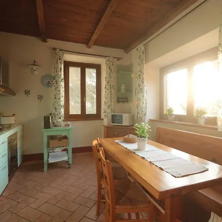 Casa di campagna Alloggi Turistici Ai Due Cedri *